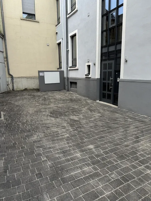 Nach der Reinigung: Steinreinigung und Unkrautentfernung Detmold